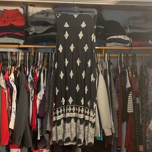 Black & white floor length summer skirt